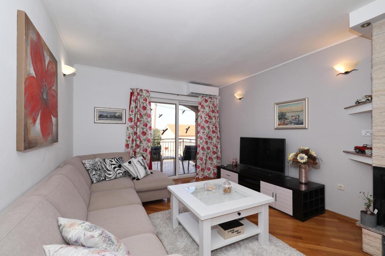 Sea Relaxing Apartment Бибинье Экстерьер фото